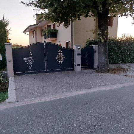La Casa di M : D M. Villa Breda di Piave Bagian luar foto